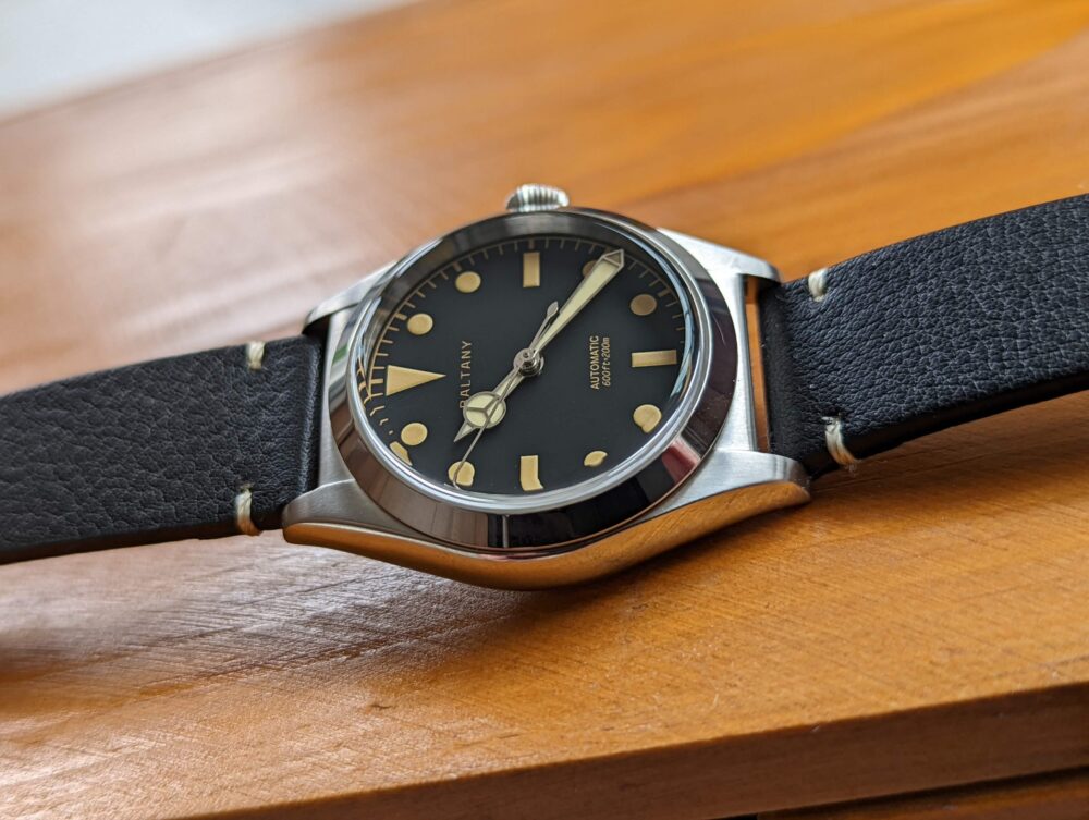 Vintage Bubbleback Watch - Dots Dial - Image 21