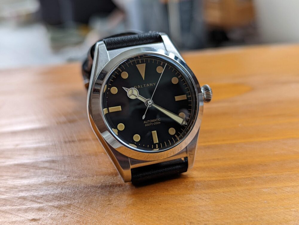 Vintage Bubbleback Watch - Dots Dial - Image 22