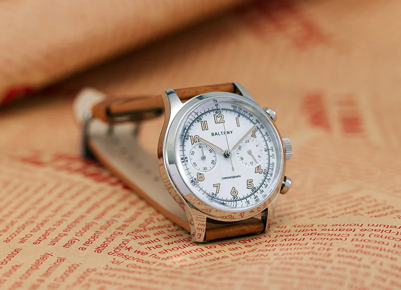 Retro Panda Chronograph - Image 30